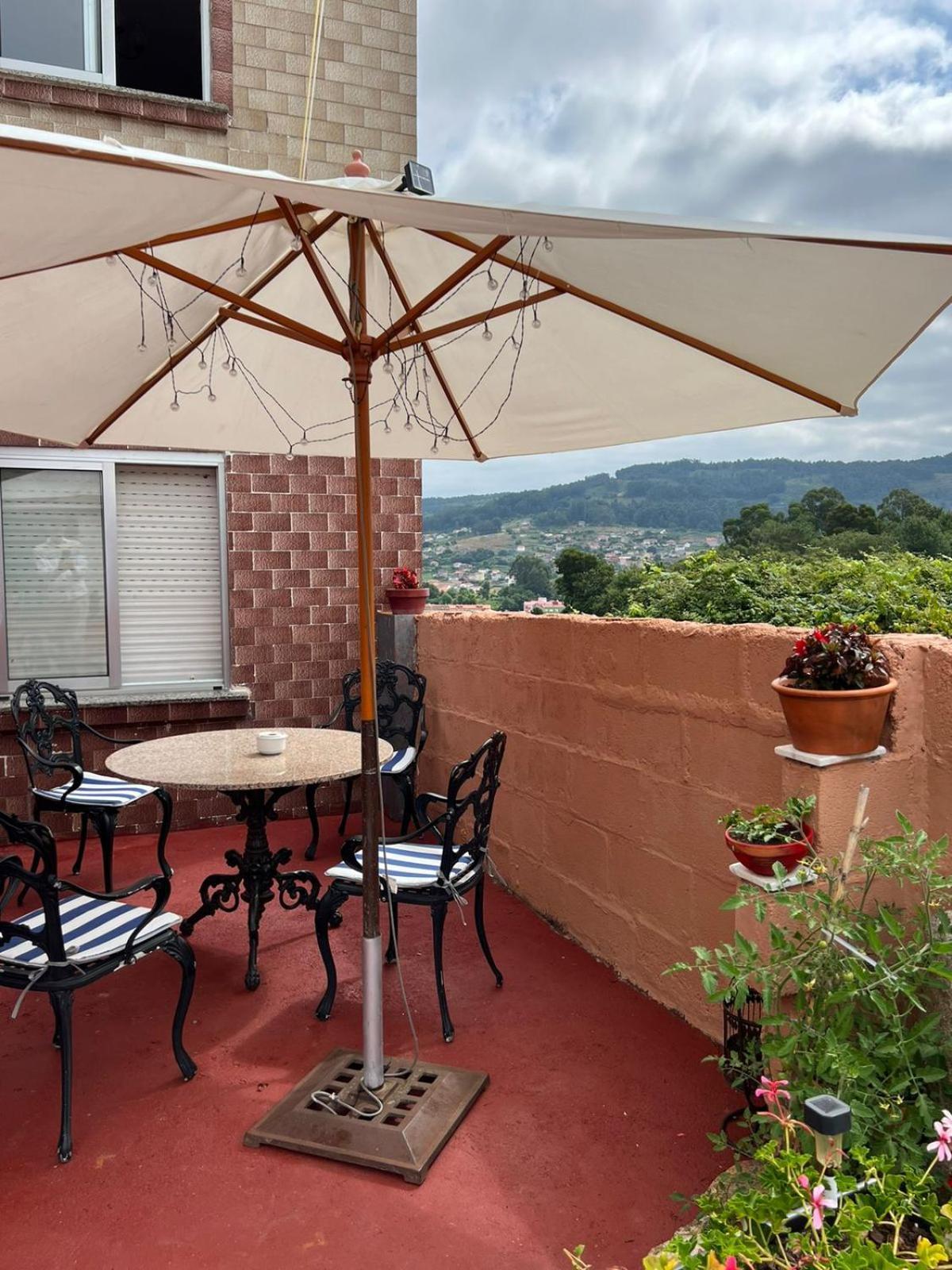 Vila A Ninada Marín Exteriér fotografie